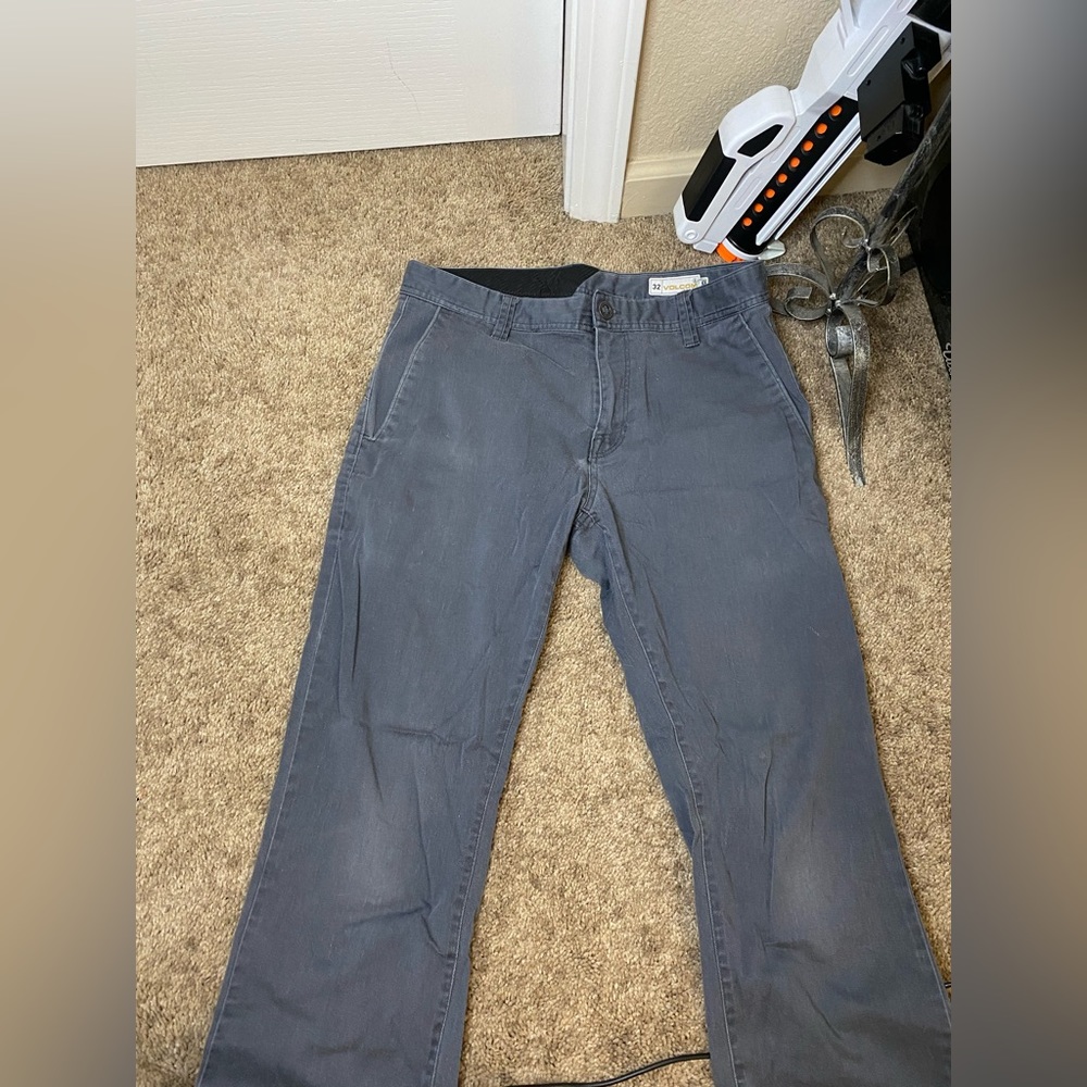 Volcom Chinos - Picture 4 of 4